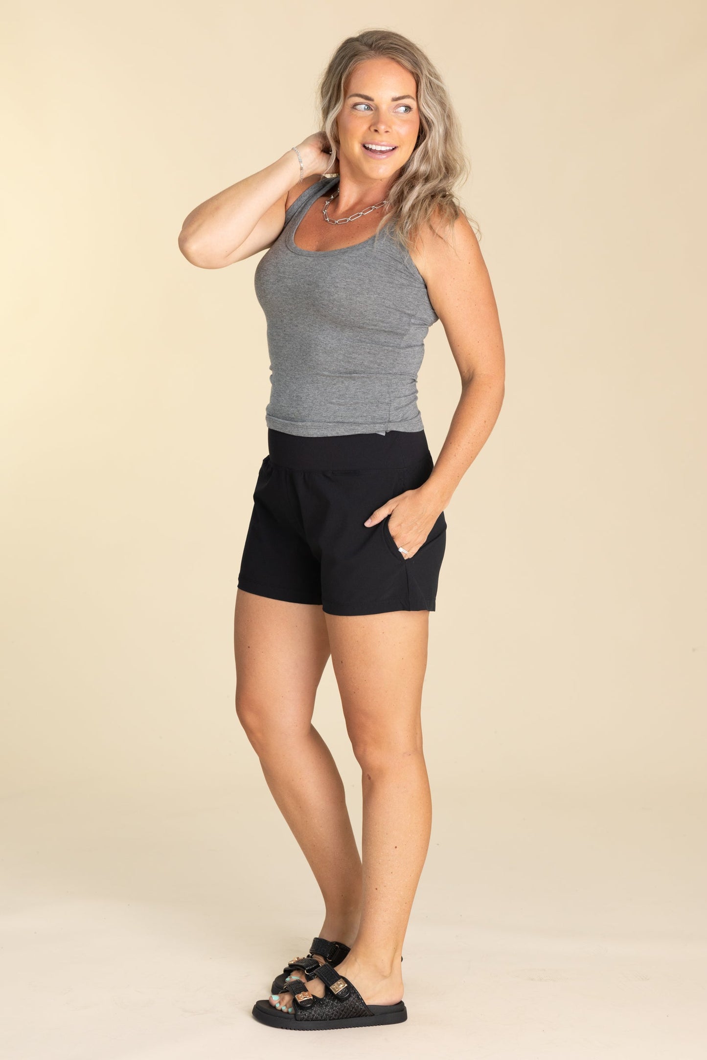 Solid Scoop Neck Knit Tank Tops