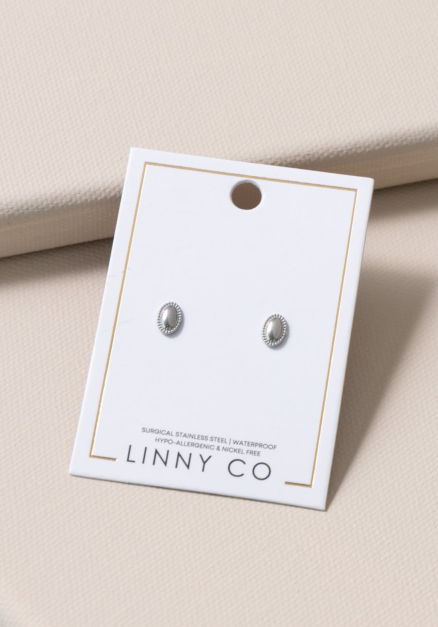 Drew Oval Stud Earrings