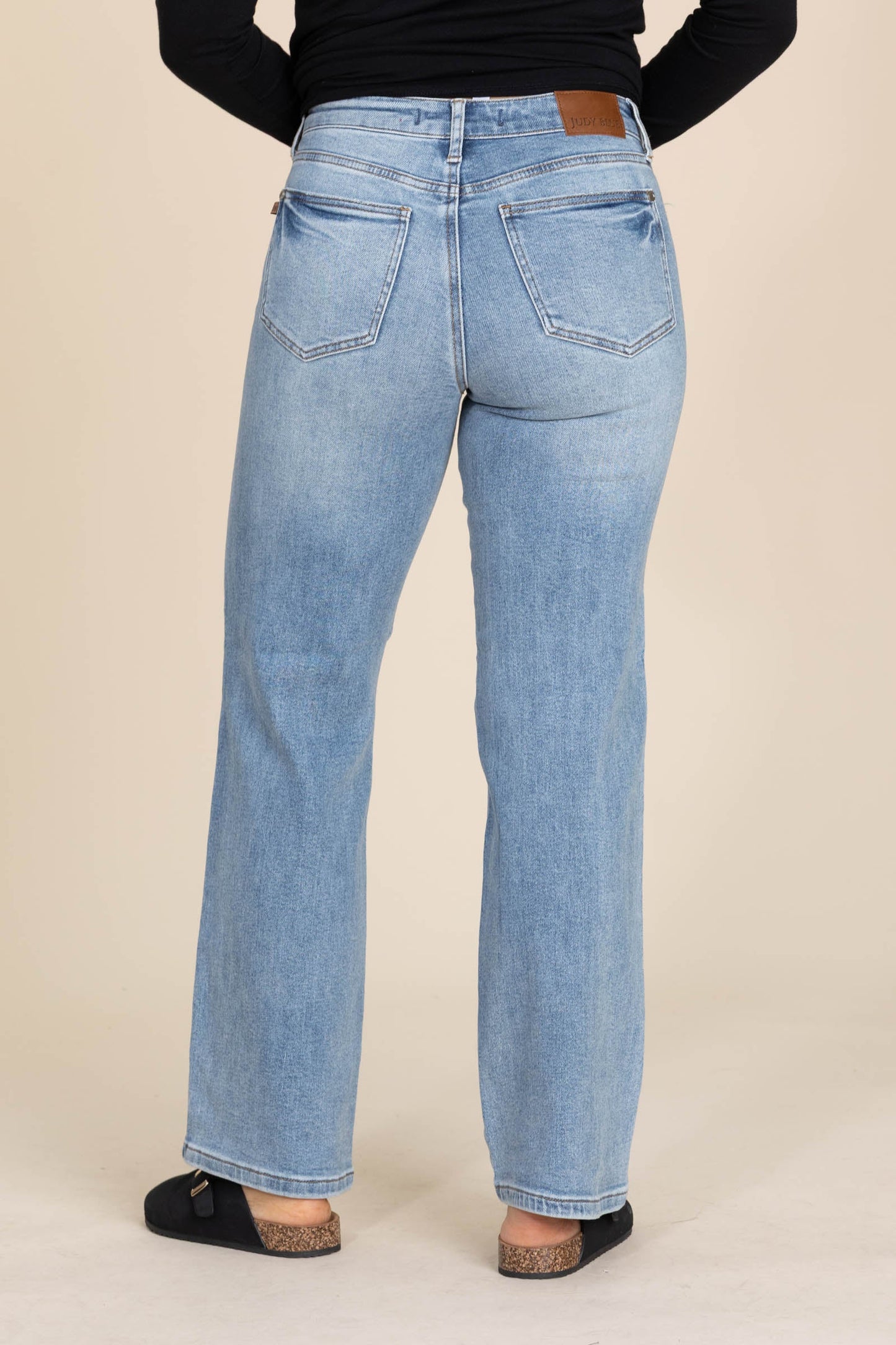 Judy Blue 90s Straight Rigid Distress Jeans