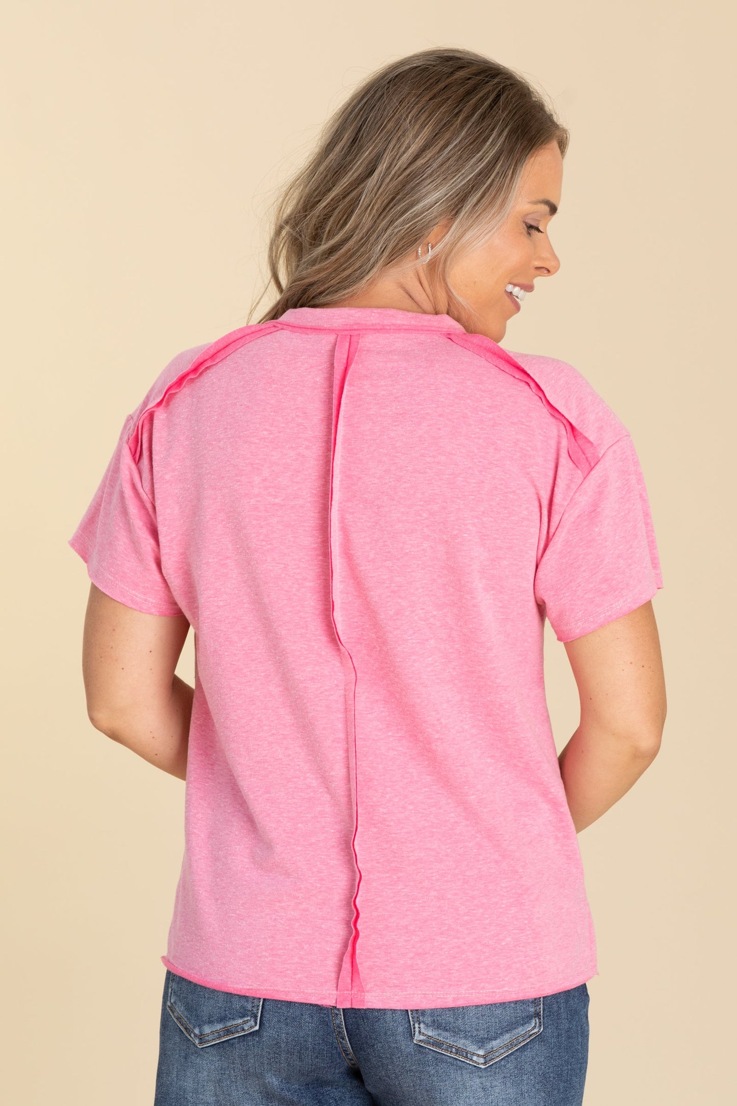 Basic Exposed Seam Knit Short Sleeve Top