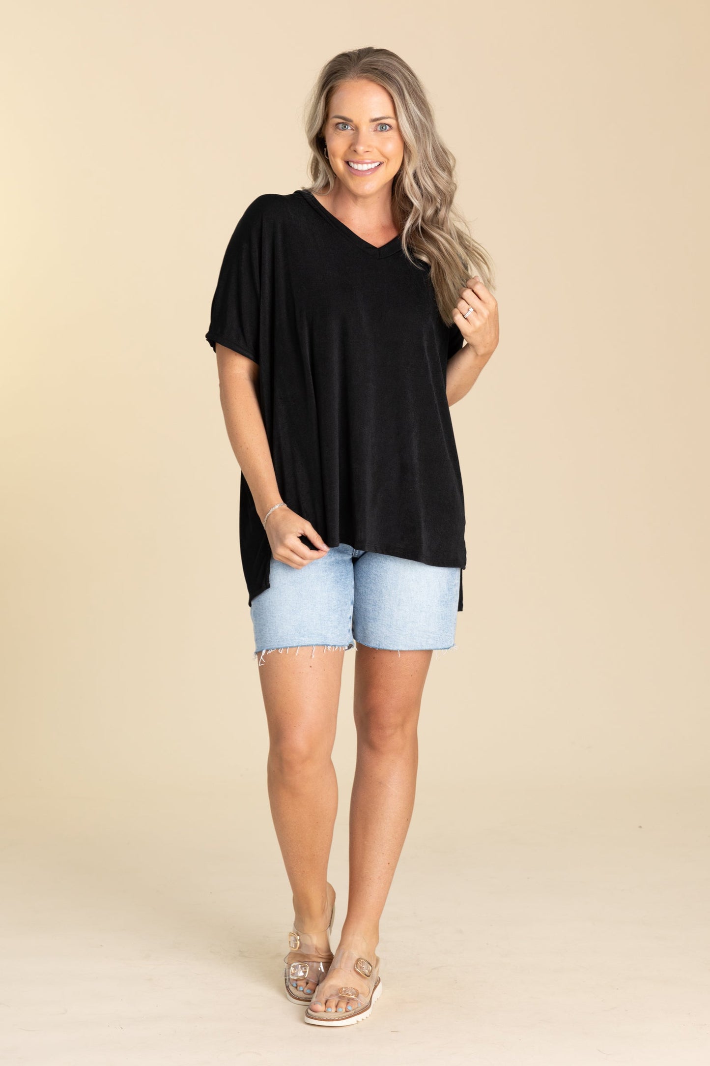 Black Textured Detail V-Neck Knit Top