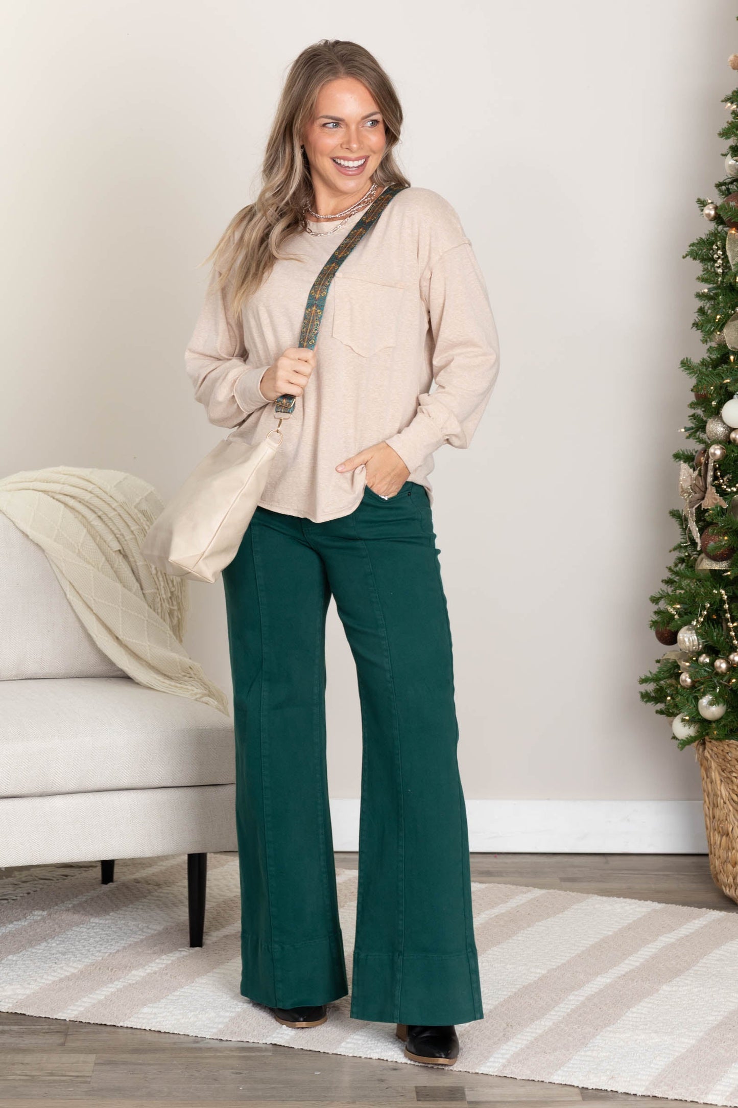 Solid Knit Long Sleeve Pocket Tee