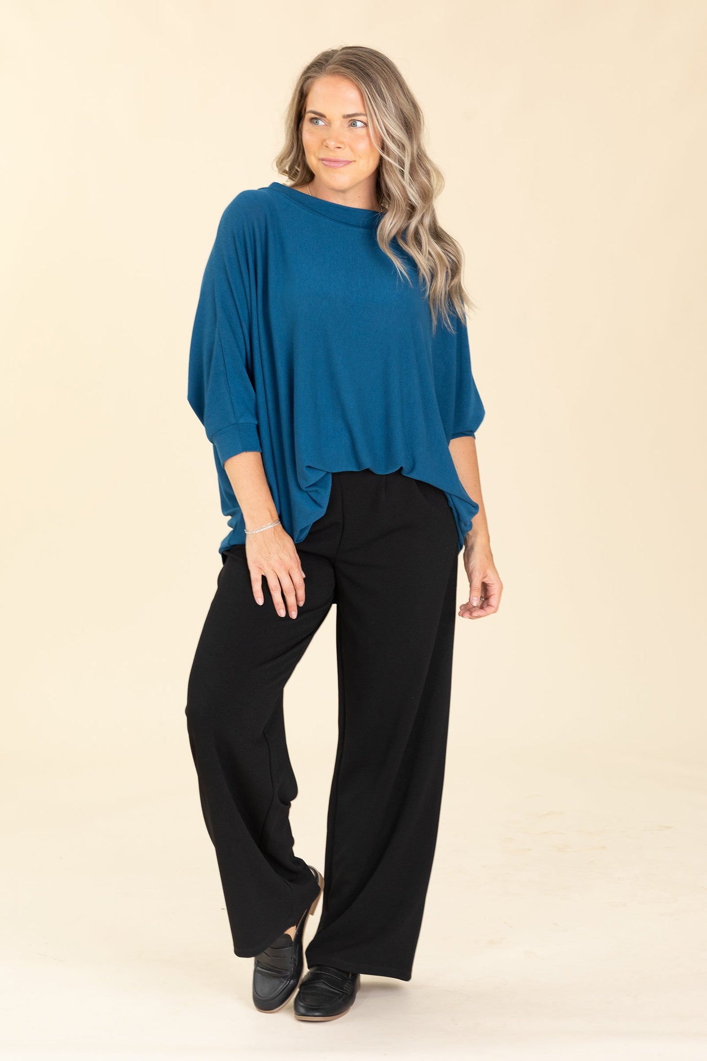 Boatneck Dolman Quarter Sleeve Knit Tops