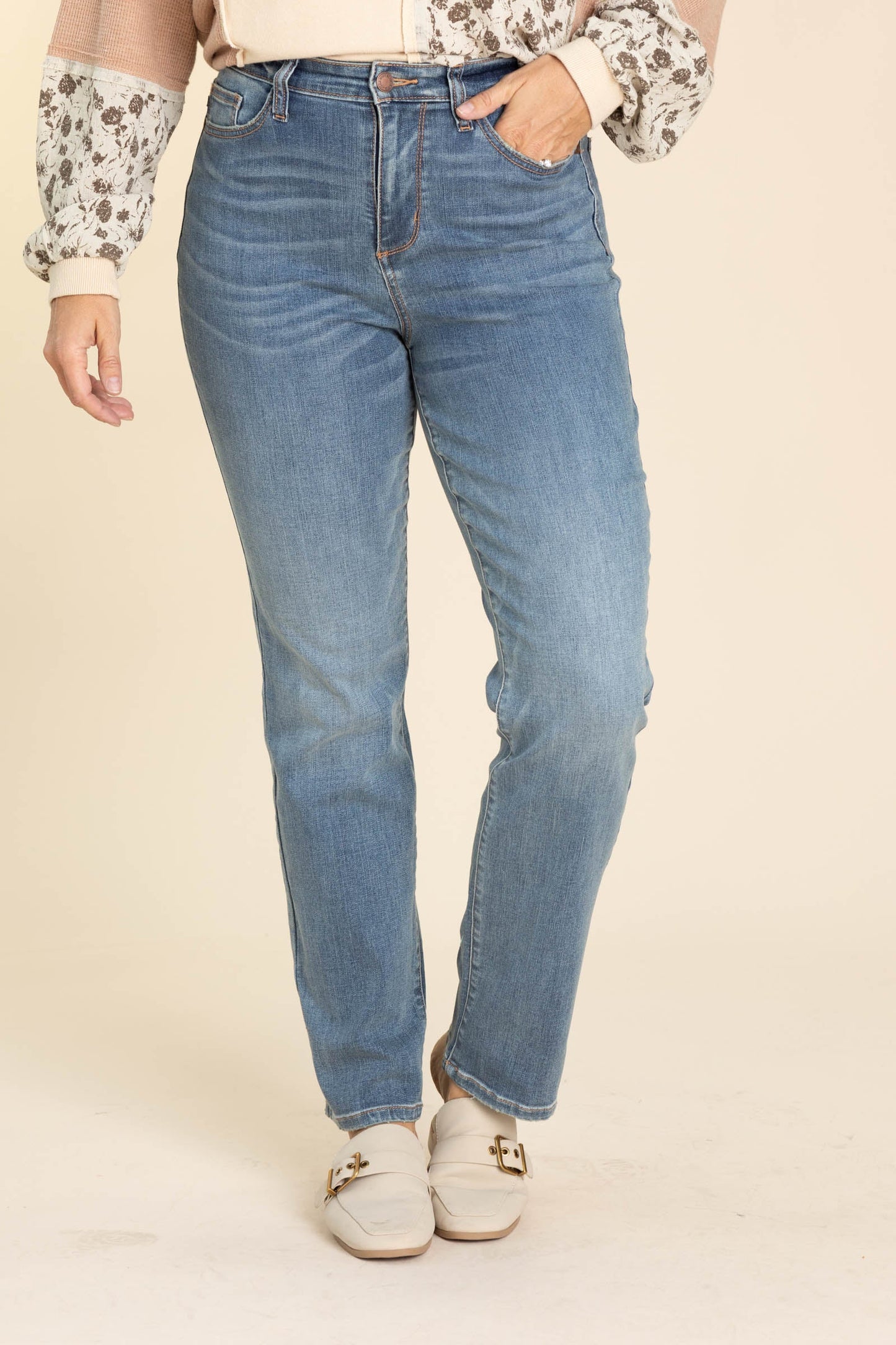 Judy Blue Work It Med Wash Straight Leg Jeans