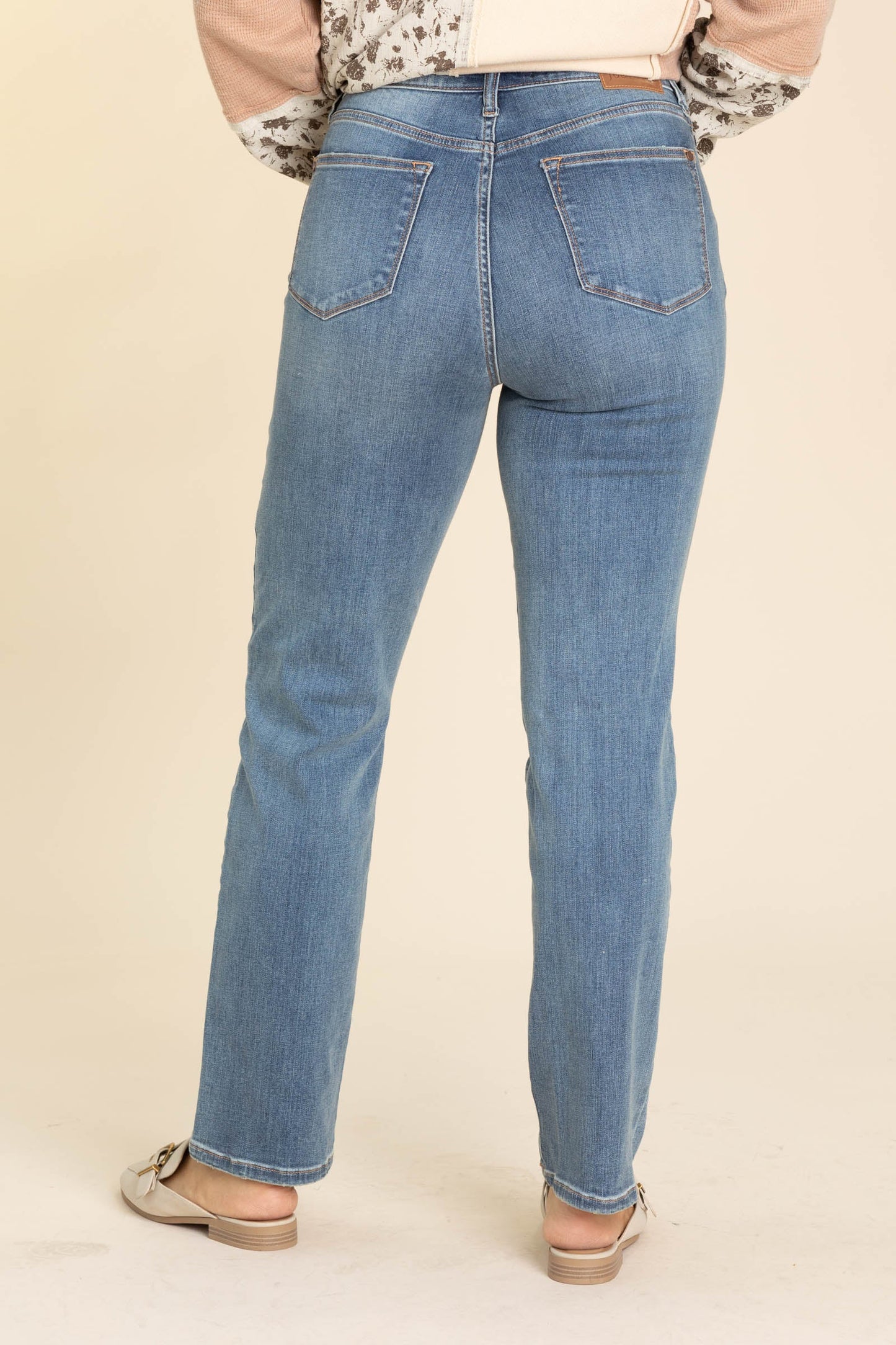 Judy Blue Work It Med Wash Straight Leg Jeans