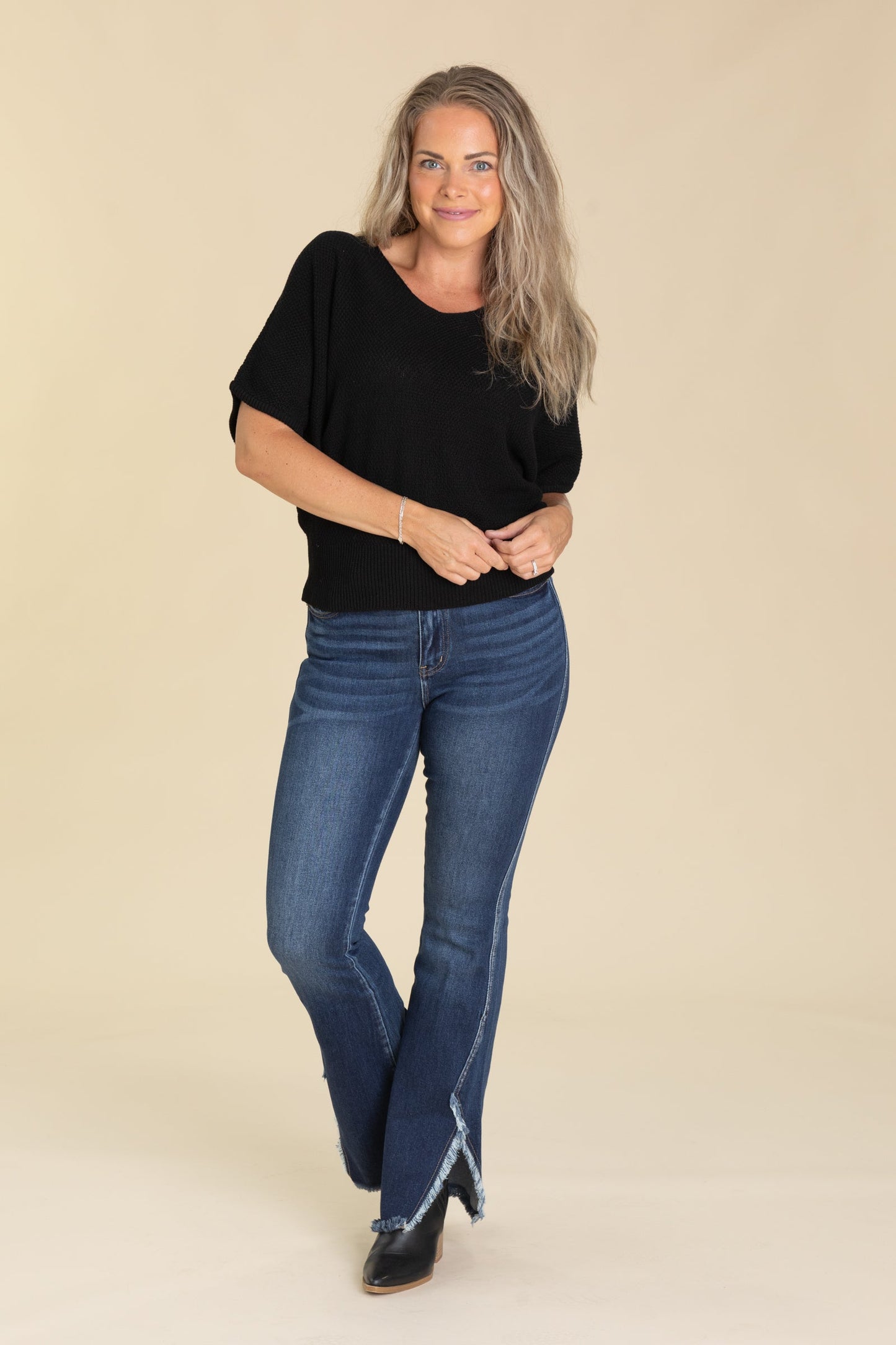 V-Neck Short Sleeve Dolman Knit Sweater Tops