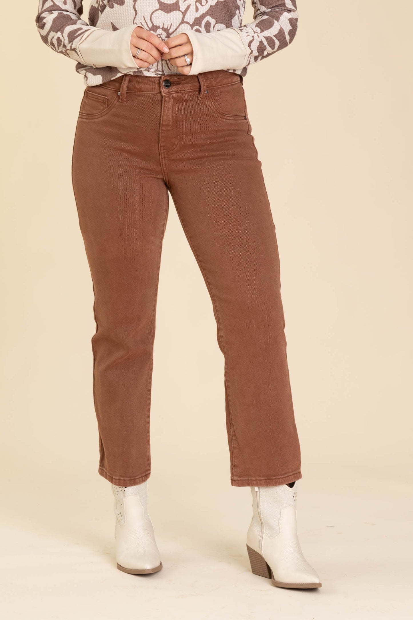 Risen Mid Rise Straight Crop Pants