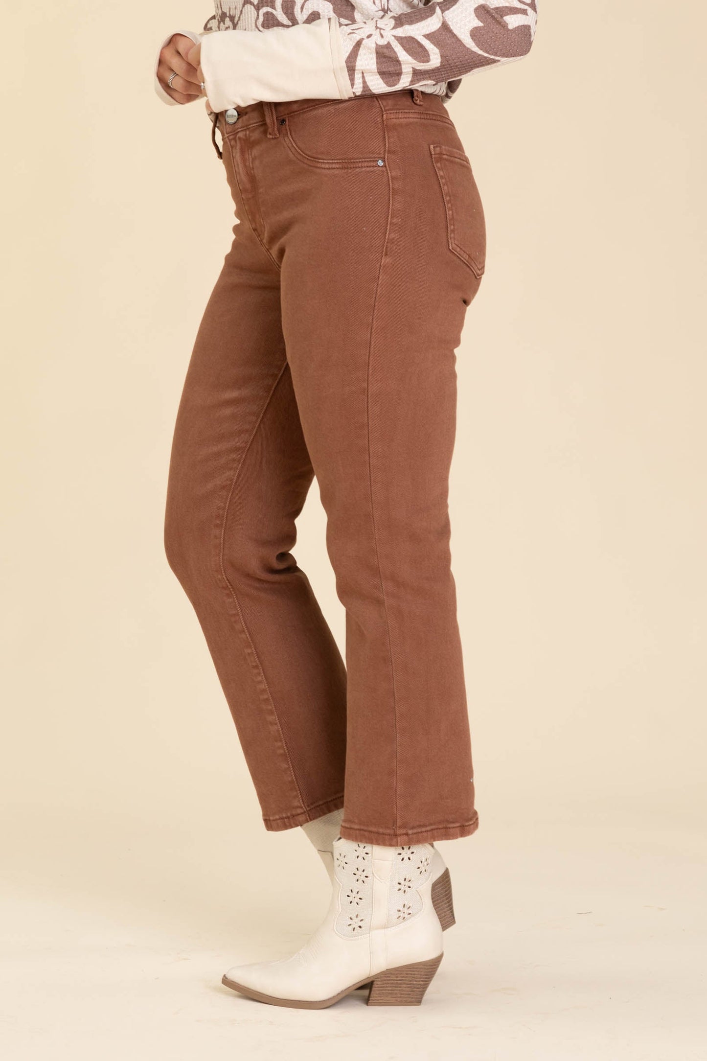 Risen Mid Rise Straight Crop Pants