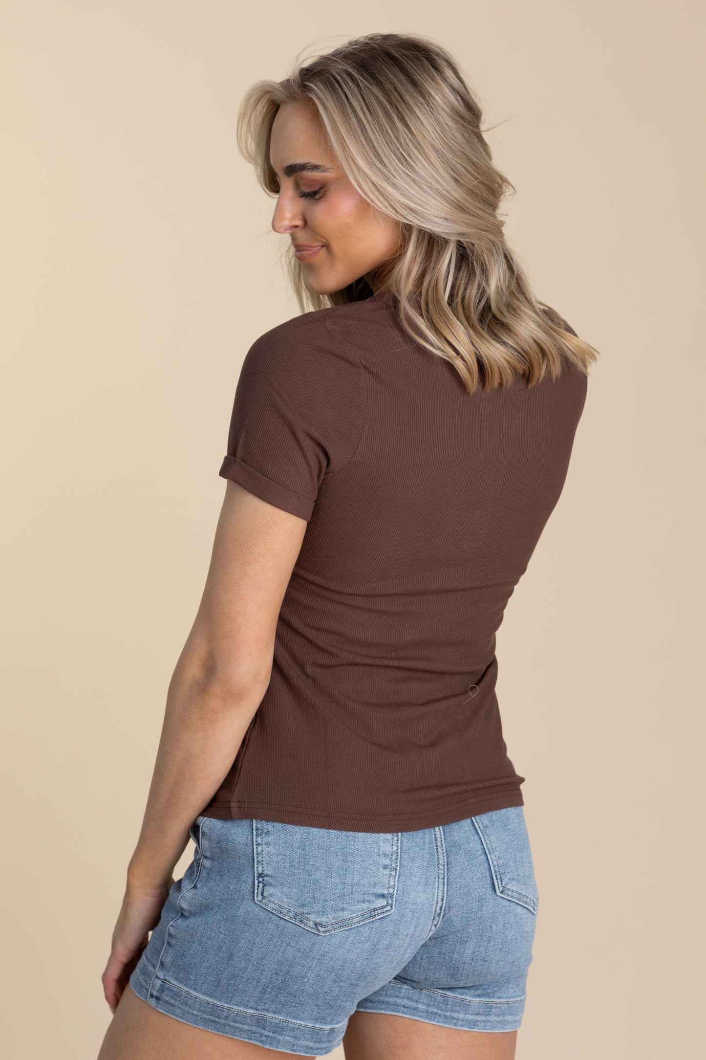 Ribbed Short Sleeve Snap Button Knit Top