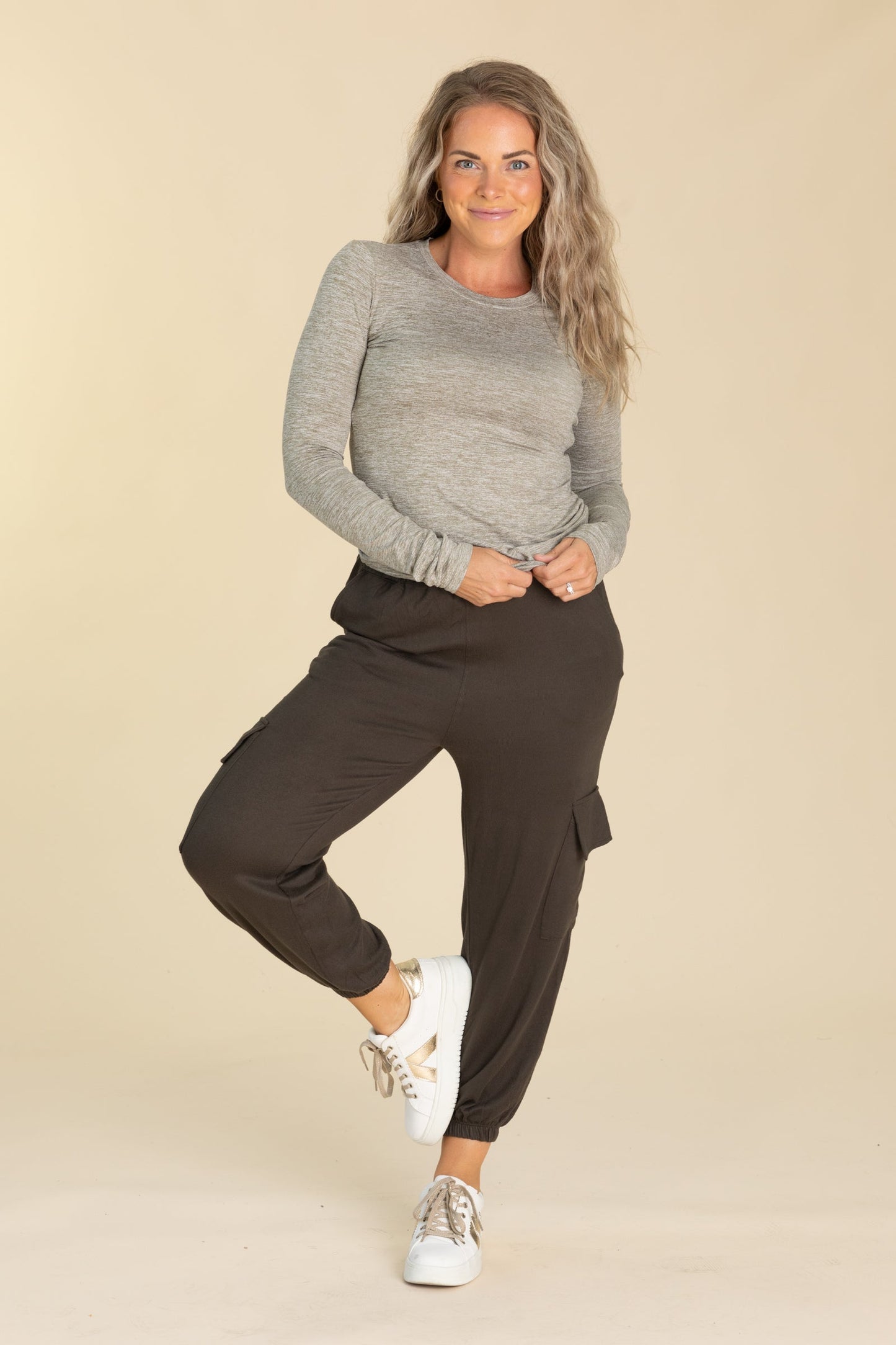 Active Long Sleeve Knit Top With Thumb Holes