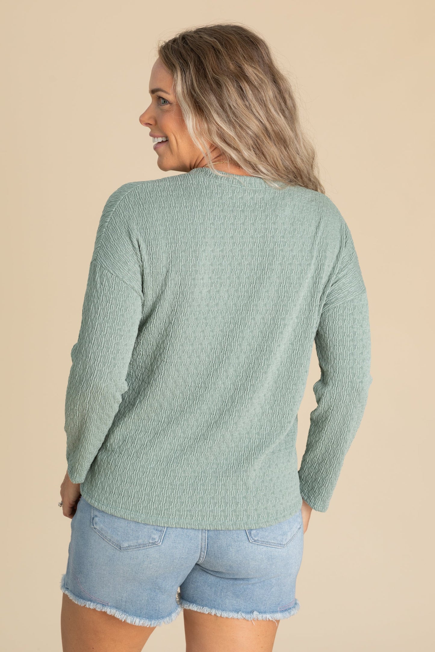 Drop Shoulder Ripple Jacquard Knit Tops