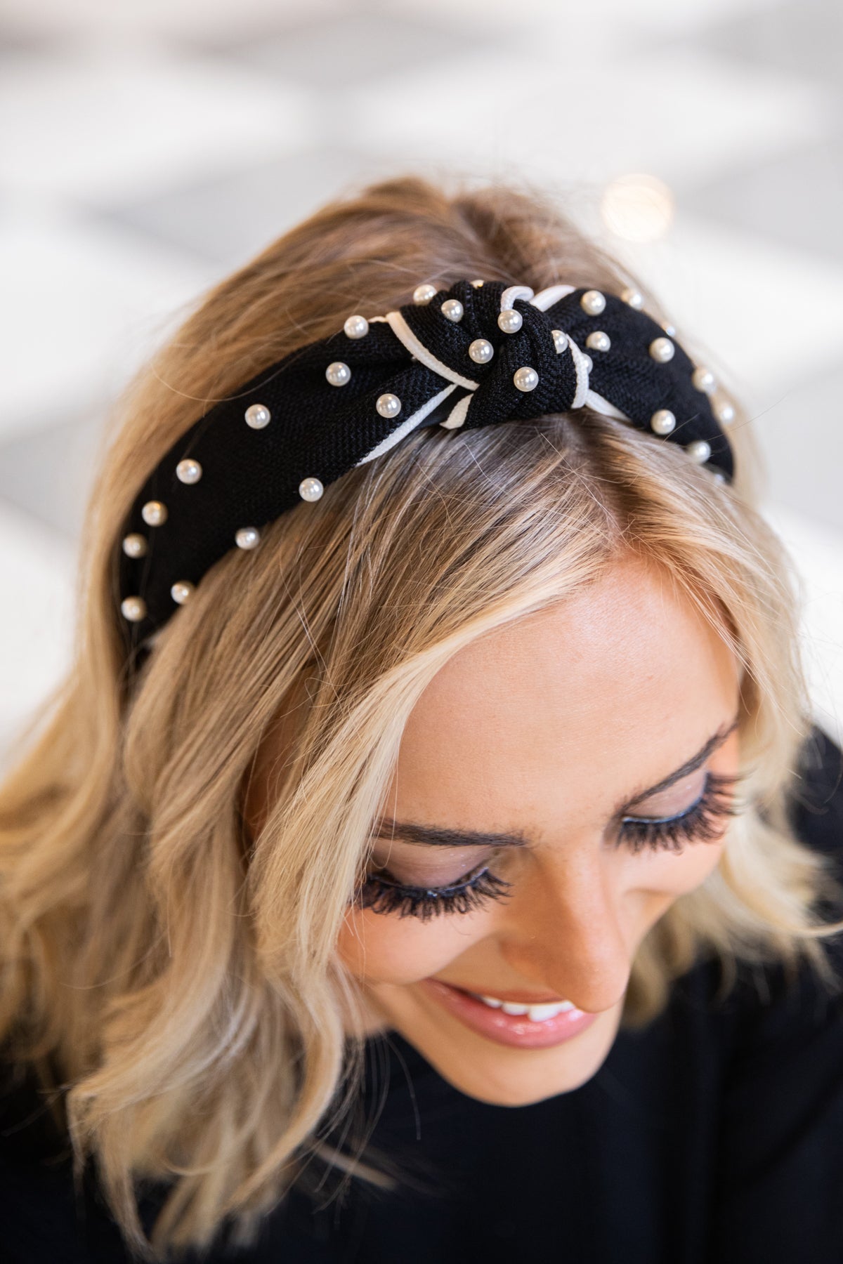 Black and White Headband With Pearls
