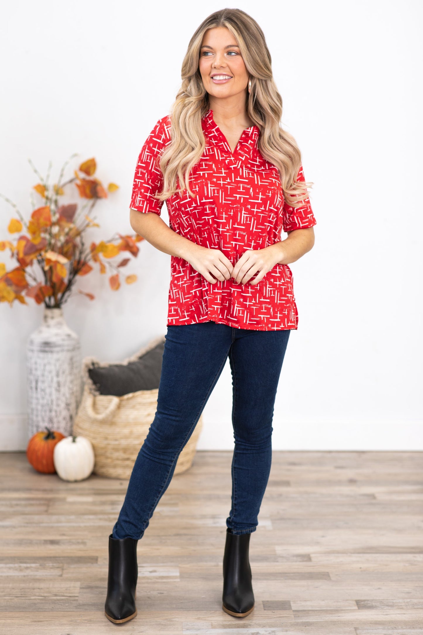Red and White Abstract Print Notch Neck Top