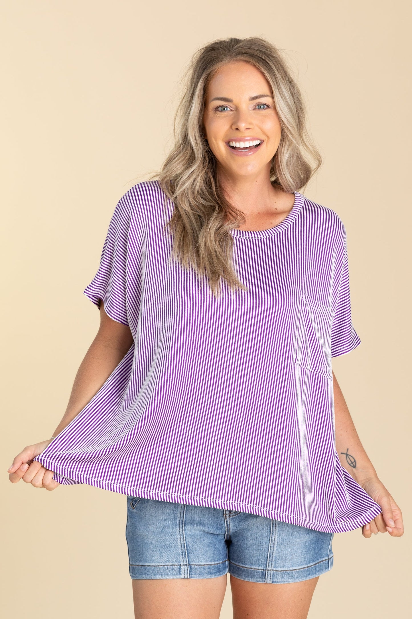 Ribbed Front Pocket Short Sleeve Knit Tops