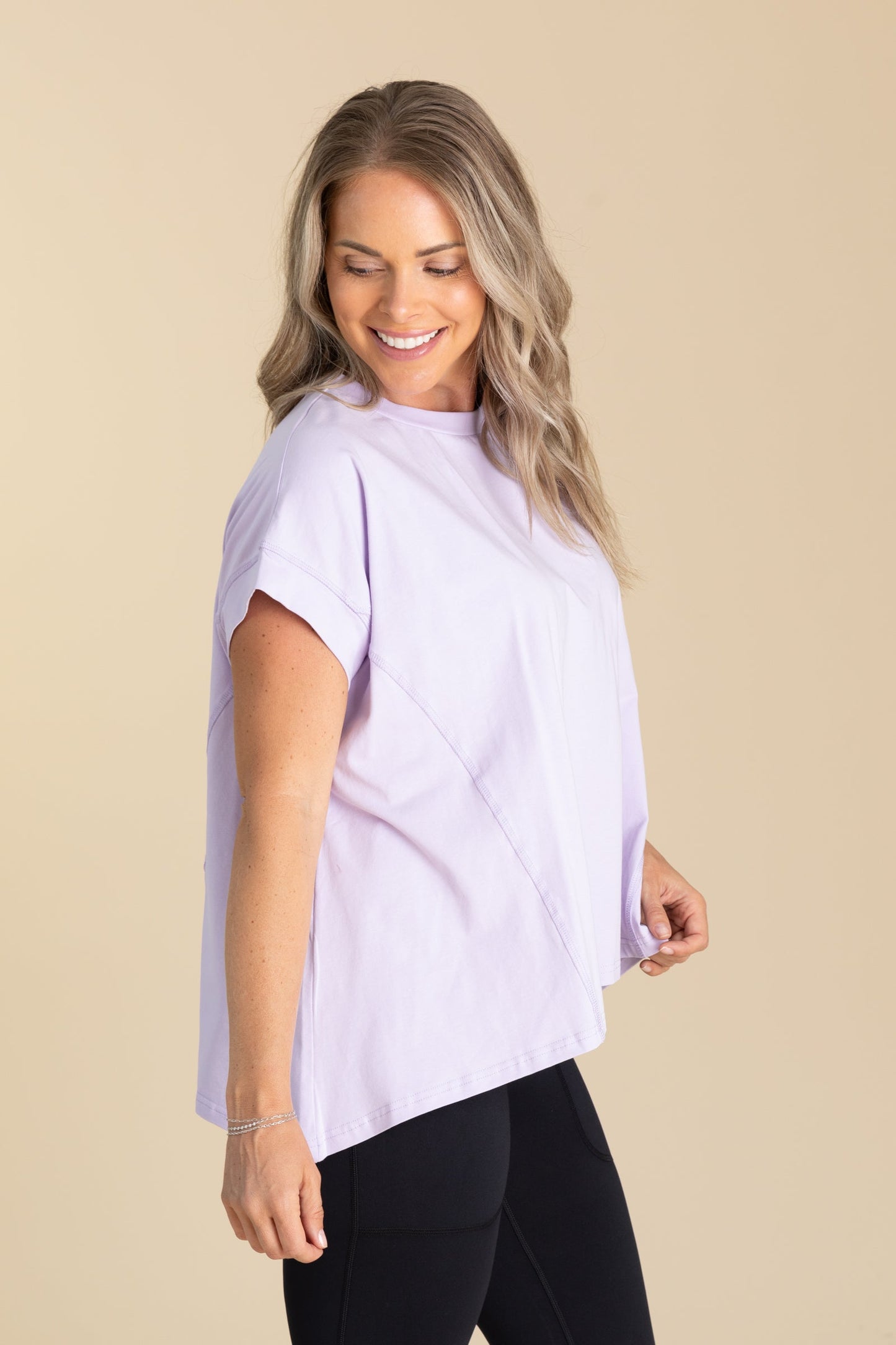 Knit Solid Outseam Stitch Detail Top