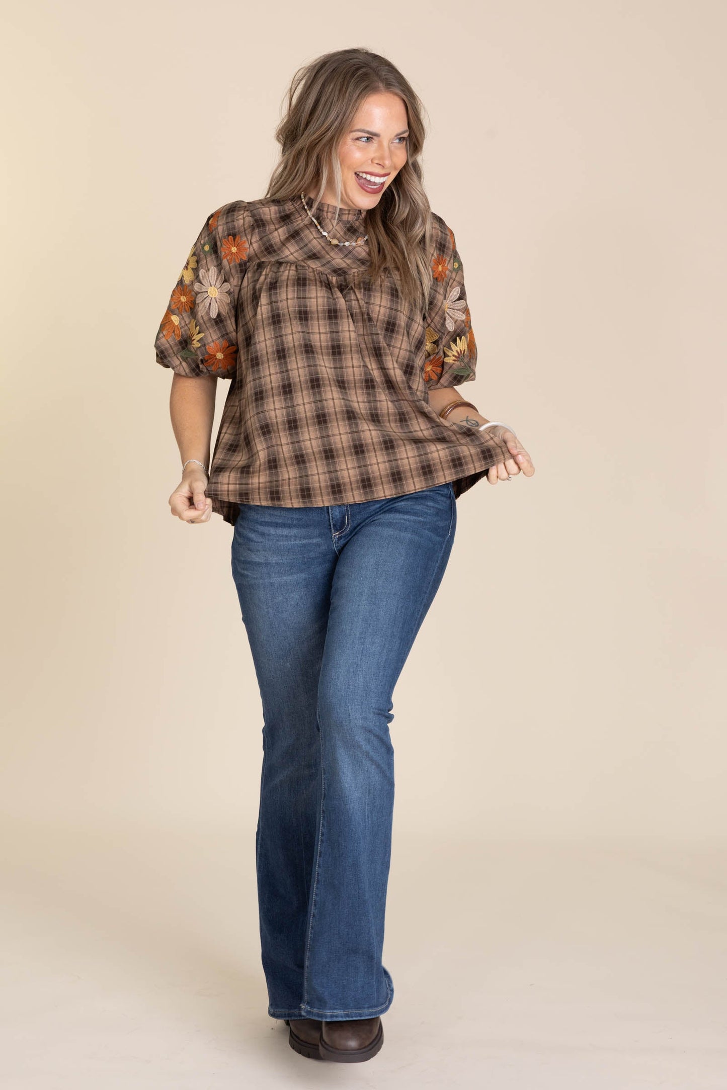 Brown Plaid Puff Short Sleeve Floral Woven Top