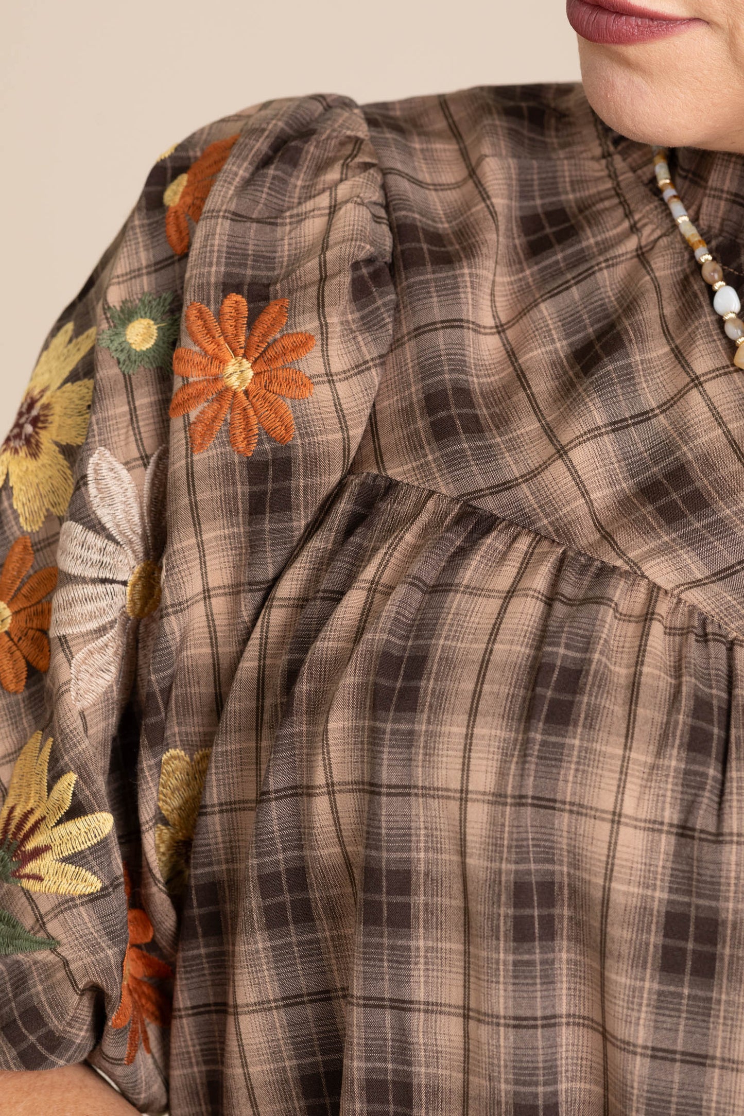 Brown Plaid Puff Short Sleeve Floral Woven Top