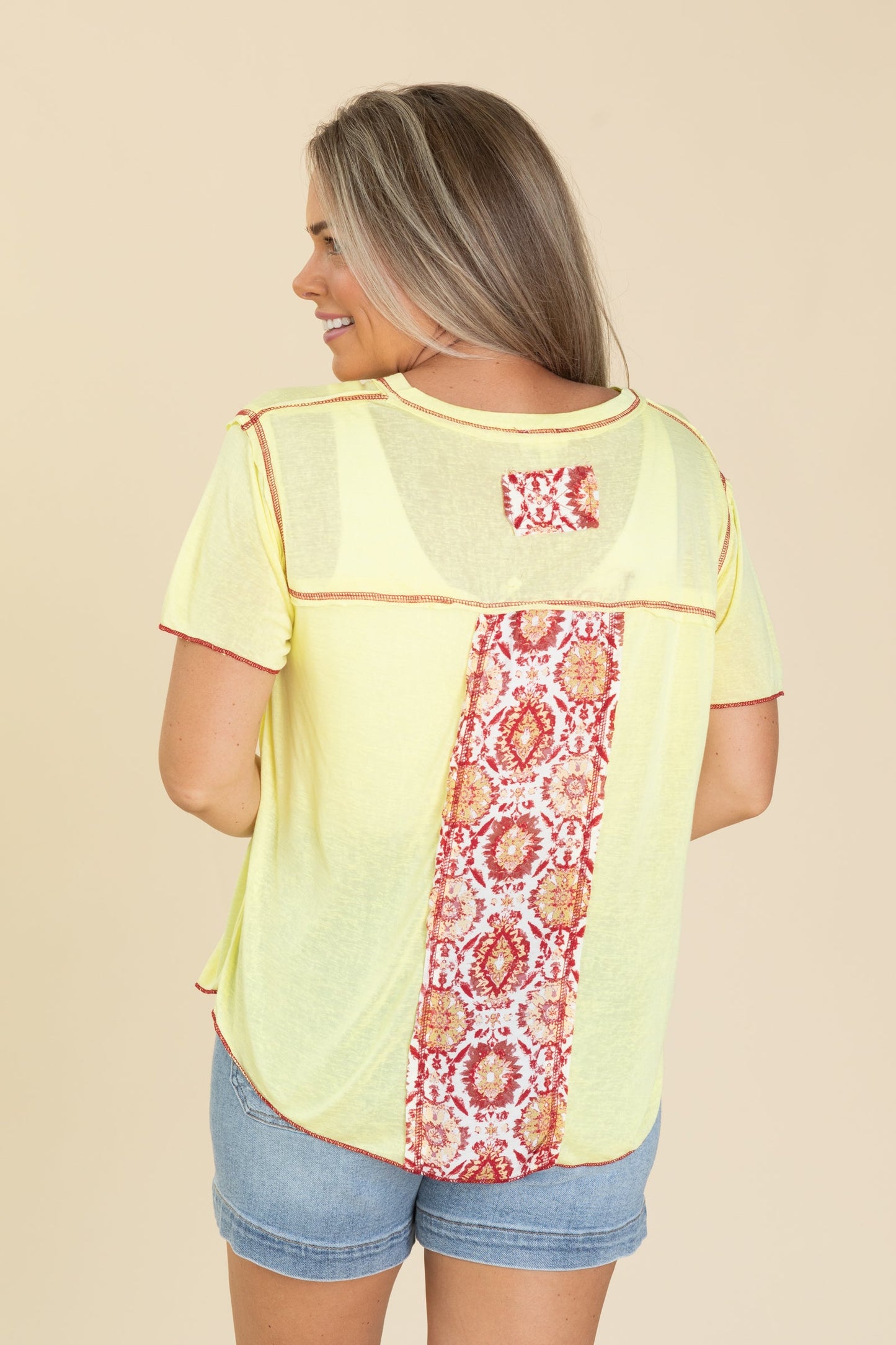 V-Neck Contrast Seam Mixed Print Top