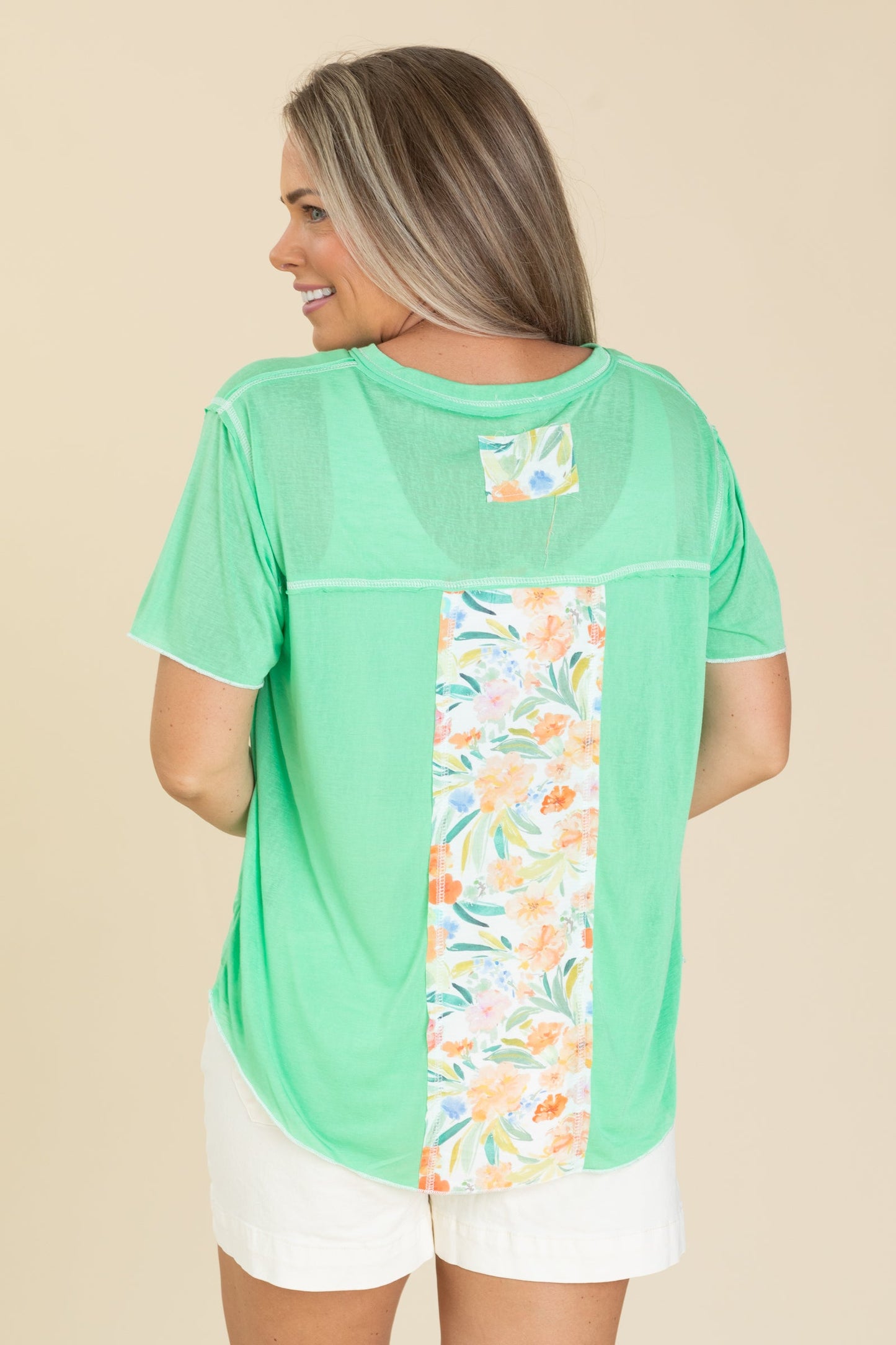 V-Neck Contrast Seam Mixed Print Top
