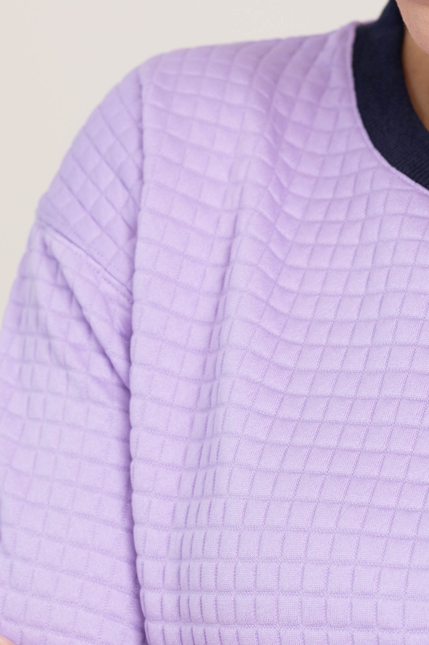 Quilted Contrast Band Crewneck Top