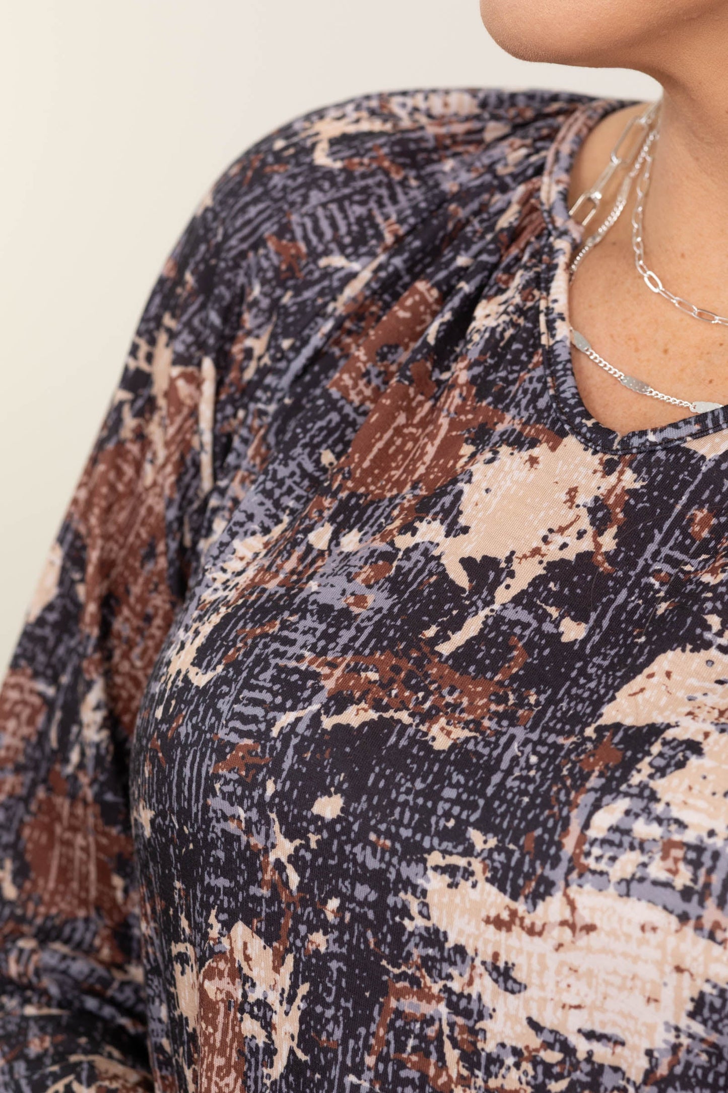 Abstract Print Bubble Sleeve Top With Notch Neck