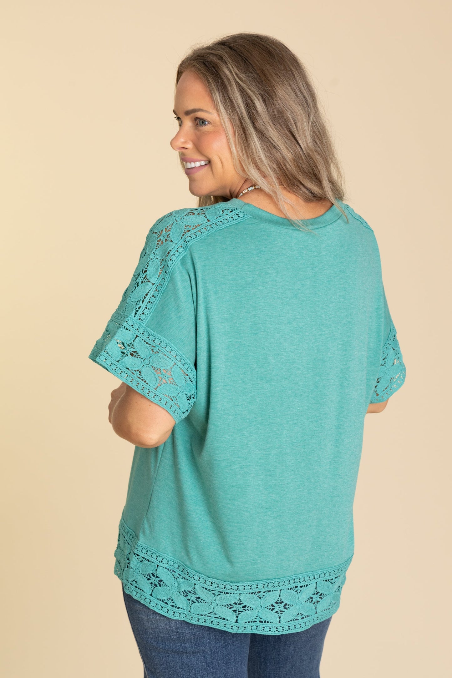 Short Sleeve Lace Trim Knit Top