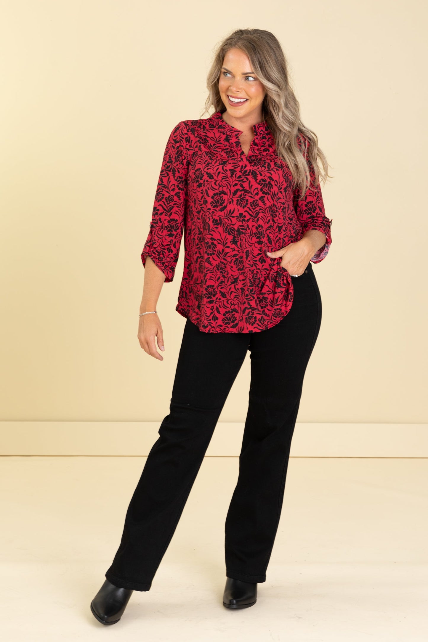 Red And Black Floral Lizzy Wrinkle Free Top