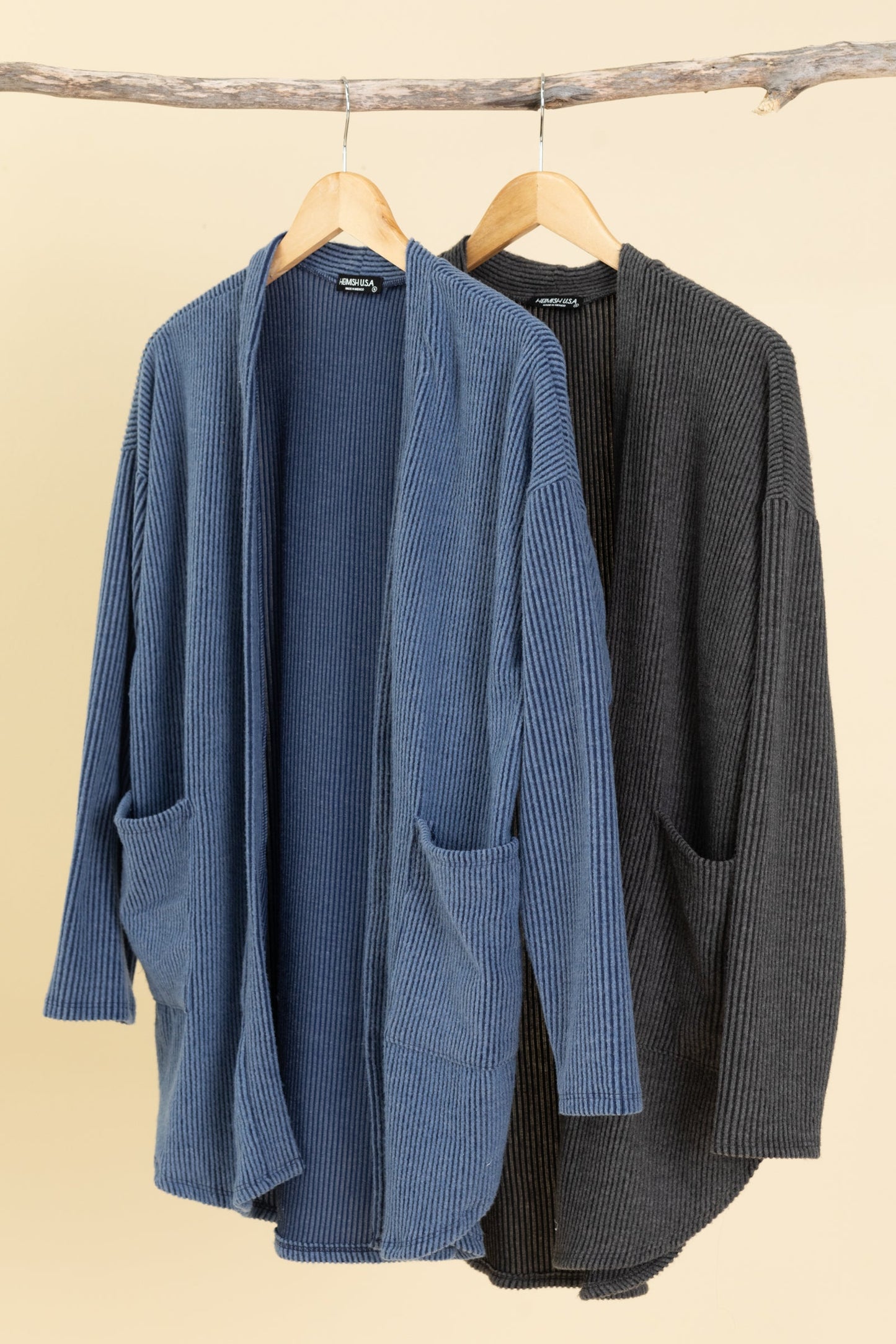 Solid Ribbed Cardigan With Front Pockets