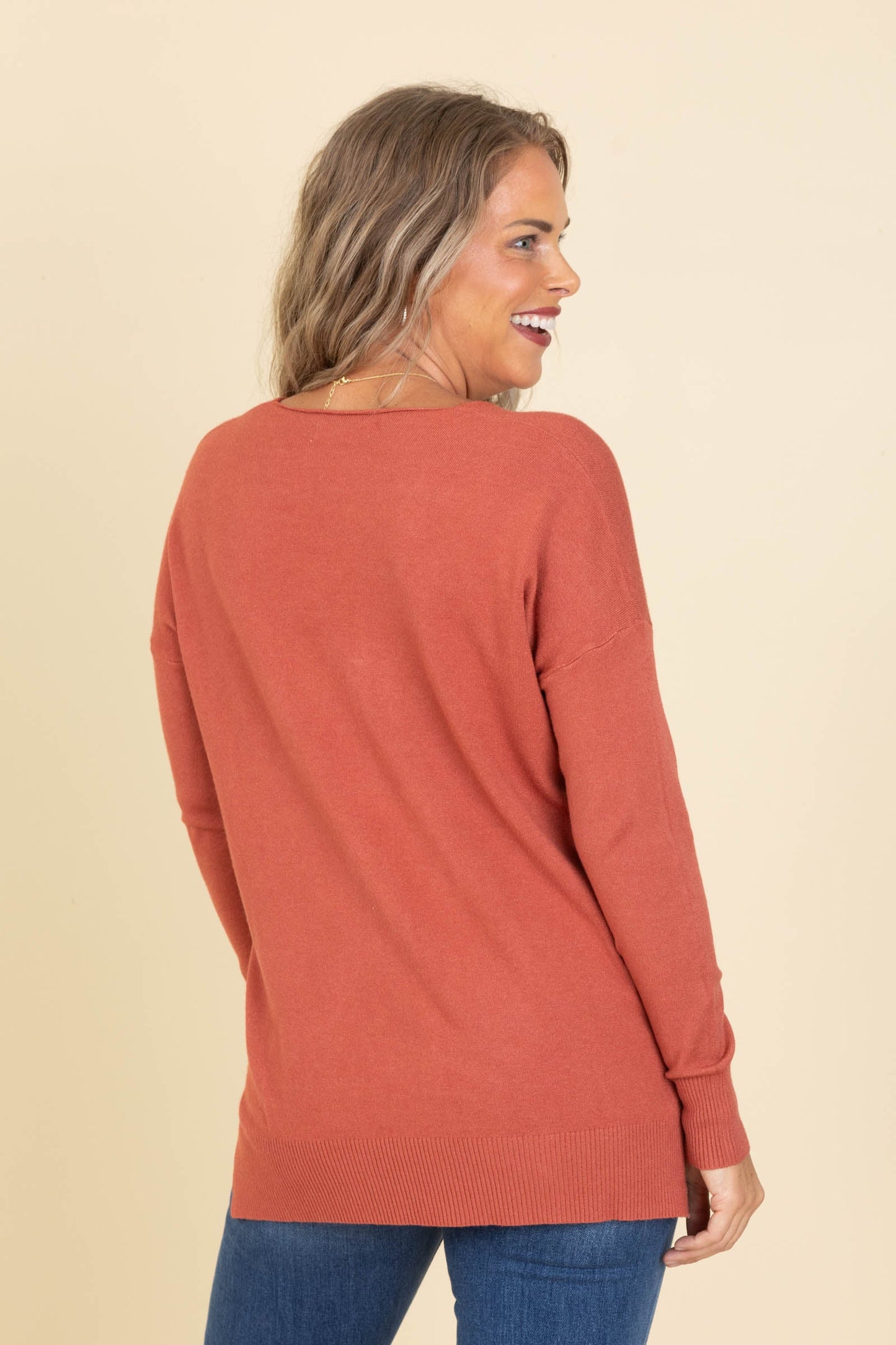 V-Neck Lightweight Sweaters With Seam Detail