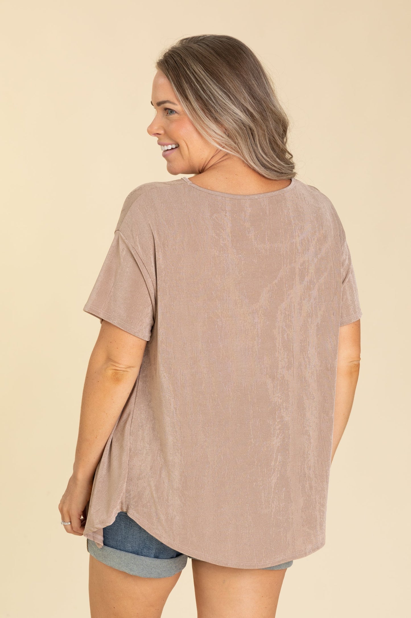 Solid Knit Round Neck Short Sleeve Tops