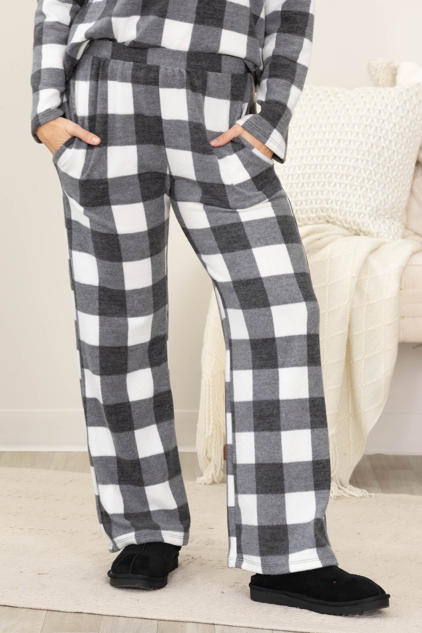Black And White Buffalo Plaid 2 Piece Set
