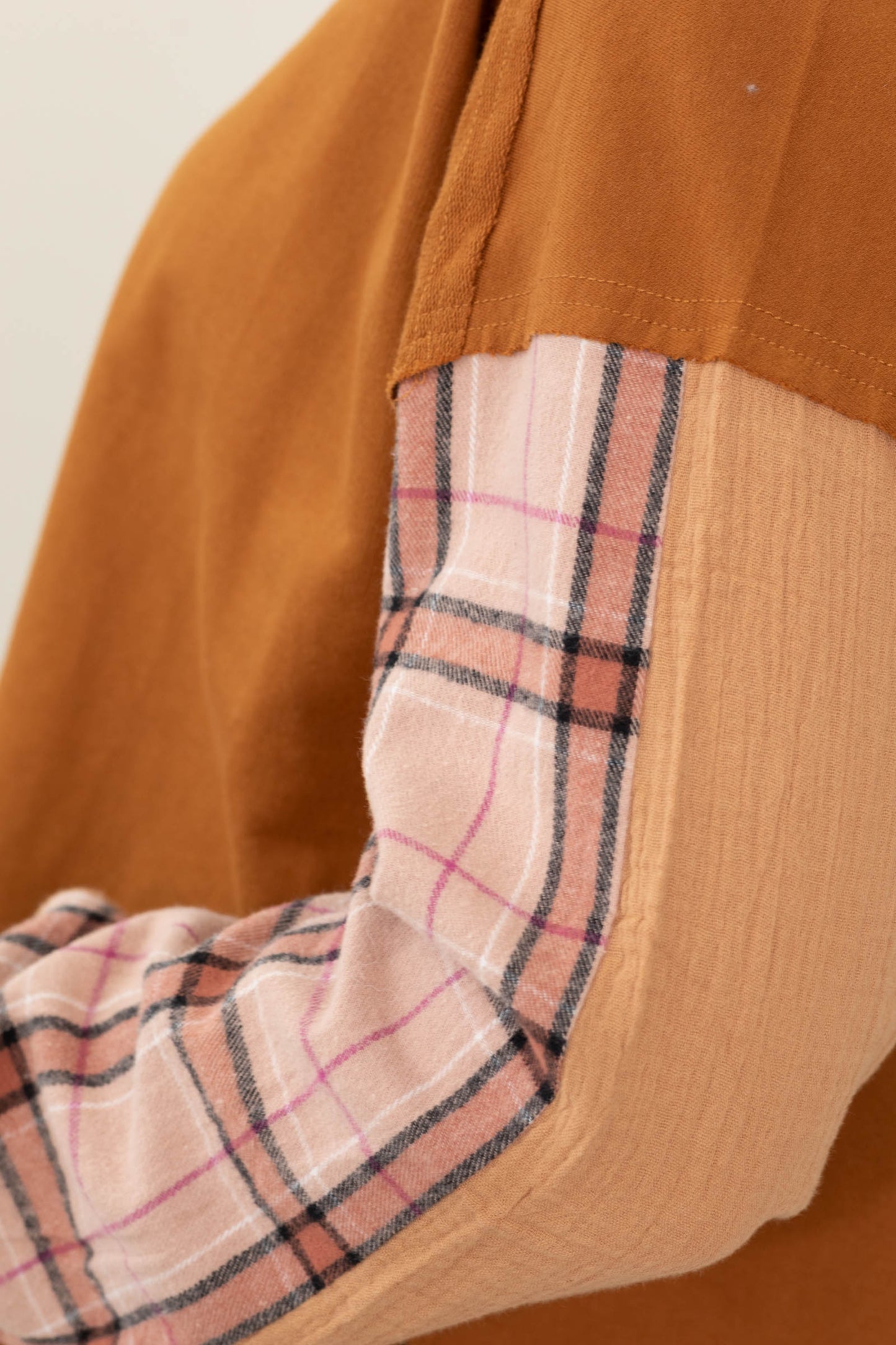 Cinnamon Plaid Sleeve Knit Top