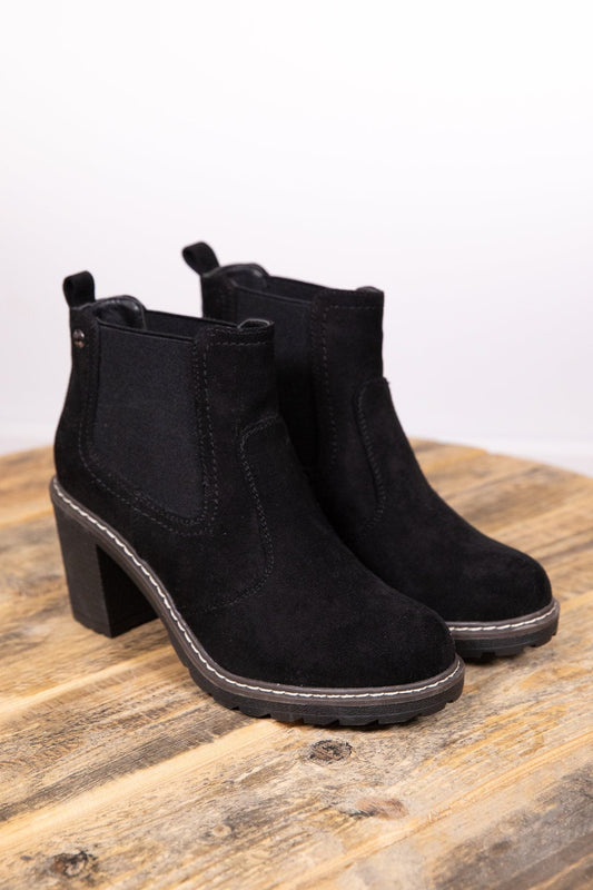 Black Pull On Booties with Stitching Detail