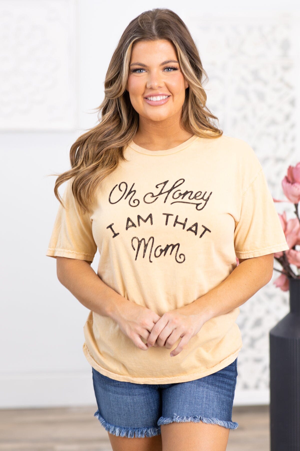 Tan Honey I Am That Mom Graphic Tee